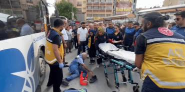 Otobüsten düşen adamın ayağı tekerleğin altında kaldı Adsız tasarım (1)