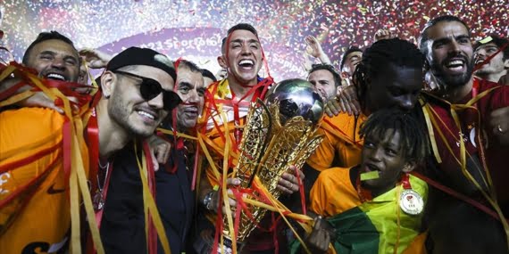 Süper Lig'in Şampiyonu Galatasaray Oldu! Süper Lig’in Şampiyonu Galatasaray Oldu!