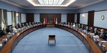 Cumhurbaşkanı Erdoğan Reisi’nin cenaze törenine katılacak thumbs_b_c_eb71ede6100359f4545af886c3f42786 (1)