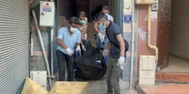 SAĞLIK EKİPLERİ BİRİNİN BAYGIN BULUNDUĞU İHBARINA GİTTİ, YAŞLI ADAMIN ÖLDÜĞÜ ORTAYA ÇIKTI