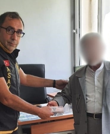 715-bin-tllik-dolandiriciligi-polis-engelledi-MErtkn8I.jpg