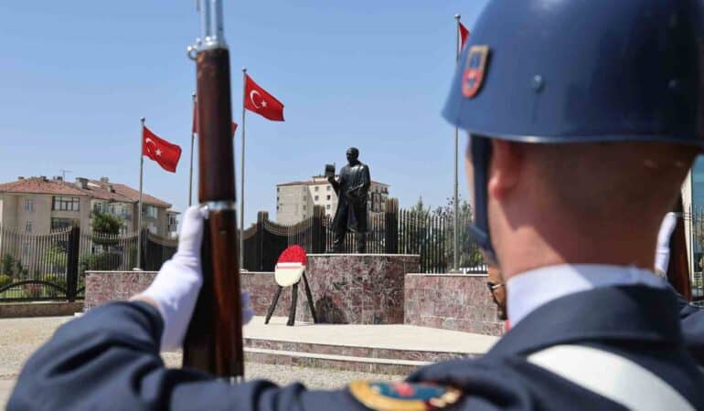 ELAZIĞ'DA JANDARMANIN 185. YILI KUTLANDI