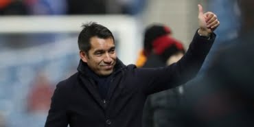 besiktasin-yeni-teknik-yoneticisi-van-bronckhorst-istanbulda-n7g8FhWM.jpg