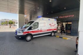 elazigda-bayramin-ilk-gunu-27-acemi-kasap-hastanelik-oldu-OaRi82Uu.jpg