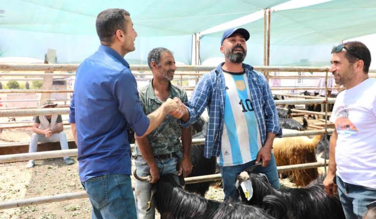 elazigda-kurban-satis-ve-kesim-noktasinda-hazirliklar-tamamlandi-g95ihI4W.jpg