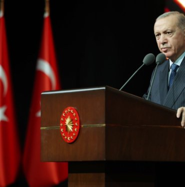 erdogandan-kayyim-aciklamasi-hukuk-geregini-yapti-ve-bundan-sonra-yapmaya-devam-edecek-i9nxHXed.jpg