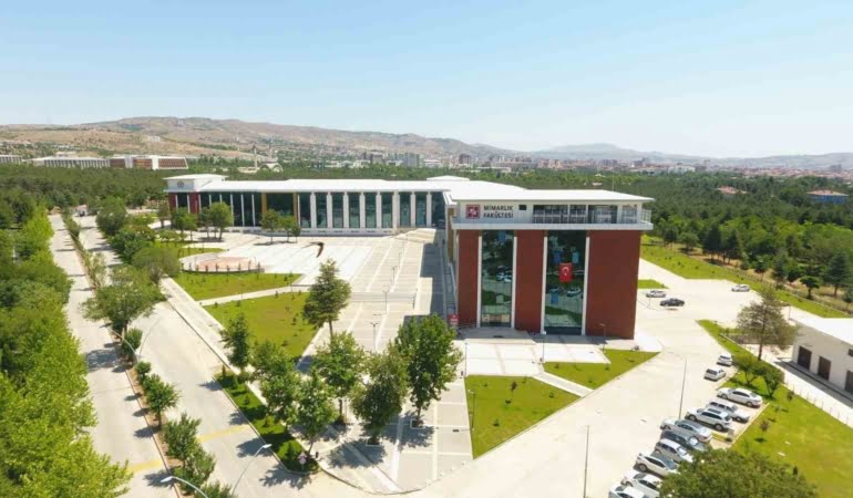 firat-universitesi-dunya-siralamasinda-ilk-bine-girdi-WtQHu4IV.jpg