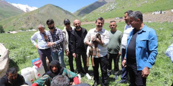 Kazan Vadisi’nde foto safari hazırlığı Kazan Vadisi’nde foto safari hazırlığı