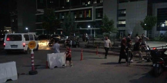 Malatya’da 58 işçi gıda zehirlenmesi şüphesiyle hastaneye kaldırıldı Malatya’da 58 işçi gıda zehirlenmesi şüphesiyle hastaneye kaldırıldı