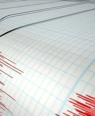 Manisa'da 5.0 büyüklüğünde deprem meydana geldi: Çevre iller de hissetti manisada-50-buyuklugunde-deprem-meydana-geldi-cevre-iller-de-hissetti-ThOAYIaj.jpg