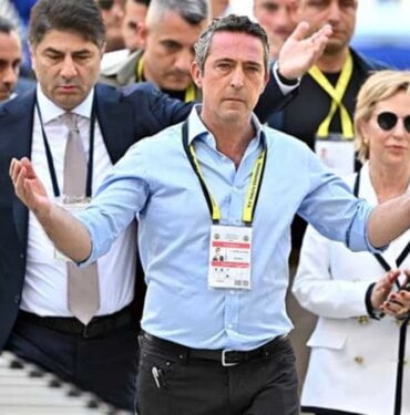 rakibi-aziz-yildirimi-maglup-eden-ali-koc-yeniden-fenerbahce-baskani-secildi-jqvb71BV.jpg