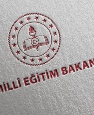 resmi-gazetede-yayimlandi-artik-egitim-kurumlarinin-adini-meb-belirleyecek-xRQIhG8E.jpg