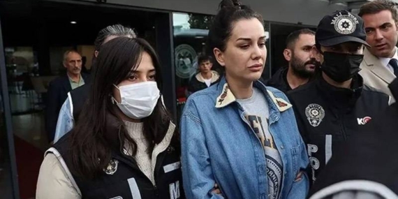 Tutuksuz yargılanacak... Dilan Polat duruşmada fenalık geçirdi: "Allah'ım ne olur kurtar" Tutuksuz yargılanacak… Dilan Polat duruşmada fenalık geçirdi: “Allah’ım ne olur kurtar”