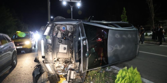 Elazığ'da İki Otomobil Çarpıştı: 4 Yaralı Elazığ’da İki Otomobil Çarpıştı: 4 Yaralı