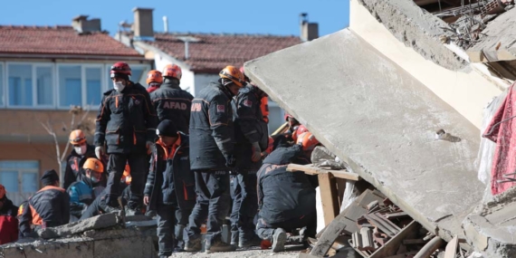 Elazığ Depremi Hakkında Bilmeniz Gereken 5 Detay Elazığ Depremi Hakkında Bilmeniz Gereken 5 Detay