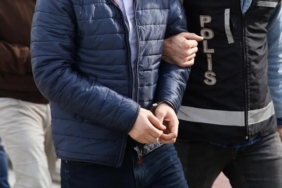 Polis