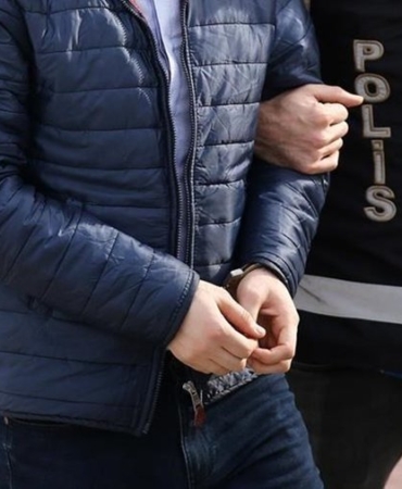 Polis