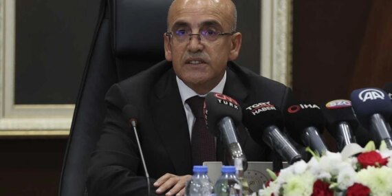 Bakan Şimşek, aylık harcamaları 5 milyon TL'nin üzerinde olanların peşine düştü Bakan Şimşek, aylık harcamaları 5 milyon TL’nin üzerinde olanların peşine düştü
