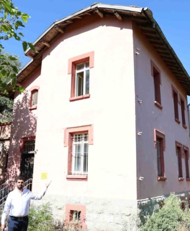baskan-seyrek-atil-durumdaki-tescilli-2-lojman-halk-kutuphanesi-yapilabilir-eaQx9L3w.jpg