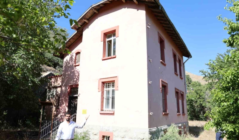 baskan-seyrek-atil-durumdaki-tescilli-2-lojman-halk-kutuphanesi-yapilabilir-eaQx9L3w.jpg