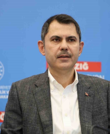 cevre-ve-sehircilik-bakani-murat-kurum-elazigda-200-bin-konut-teslim-edilecek-qHIexXWU.jpg