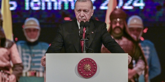 Cumhurbaşkanı Erdoğan: 15 Temmuz Ruhunu Asla Unutmayacağız Cumhurbaşkanı Erdoğan: 15 Temmuz Ruhunu Asla Unutmayacağız