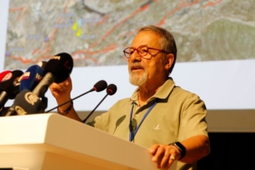 deprem-uzmani-prof-dr-naci-gorur-kritik-bolgeleri-acikladi-pVINGkfd.jpg