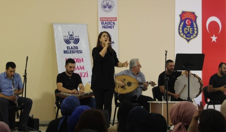 elazig-belediyesi-kadin-hukumluler-icin-moral-konseri-duzenledi-s99TrweD.jpg