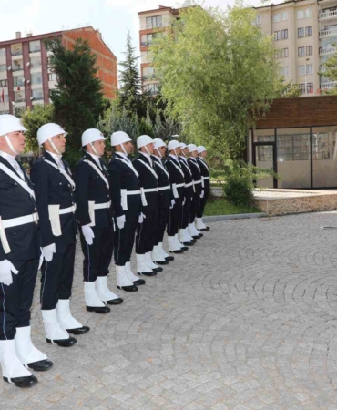 elazig-valiligine-atanan-numan-hatipoglu-kente-gelerek-goreve-basladi-vjDC2LXj.jpg