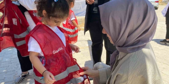 Elazığ’da Minik Ellerden Büyük Destek: Köy Okulu Onarıldı Elazığ’da Minik Ellerden Büyük Destek: Köy Okulu Onarıldı