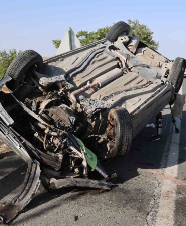 elazigda-feci-kaza-otomobil-karsi-seride-uctu-KVBslhHn.jpg