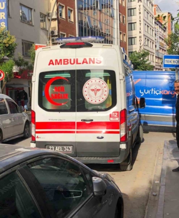elazigda-iki-grup-arasinda-kavga-3-yarali-P2psG1jx.jpg