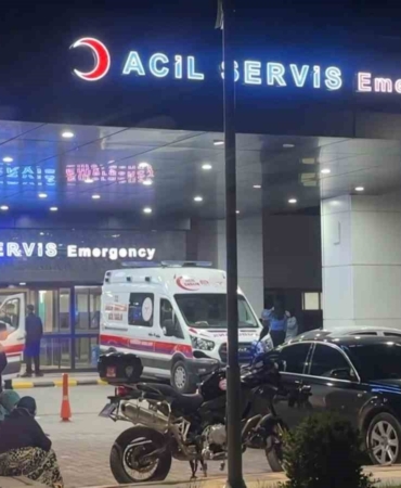 elazigda-iki-kisi-arasinda-cikan-silahli-kavgada-27-yasindaki-genc-hayatini-kaybetti-VjtLKTds.jpg