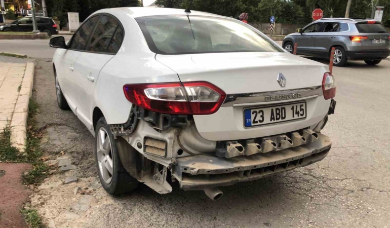 elazigda-iki-otomobilin-carpisti-1-yarali-fp5s9IJN.jpg