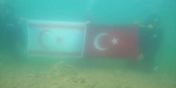 Elazığ'da Kıbrıs Barış Harekatı'nın 50. yıl dönümüne dalış etkinliği (VİDEO) Elazığ’da Kıbrıs Barış Harekatı’nın 50. yıl dönümüne dalış etkinliği (VİDEO)