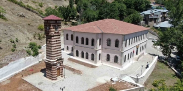 Elazığ’ın Maden ilçesinde bulunan 133 yıllık tarihi konak, ilçeye hizmet veriyor elazigin-maden-ilcesinde-bulunan-133-yillik-tarihi-konak-ilceye-hizmet-veriyor-jTdhI6Ok.jpg