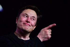 elon-musk-teslanin-insansi-robotlari-gelecek-yil-kullanacagini-acikladi-svzBKqIP.jpg