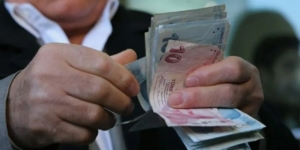 emeklilere-mujde-arac-alimlarinda-otv-muafiyeti-geliyor-LAGHbrTH.jpg
