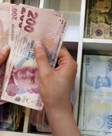 en-dusuk-emekli-maasina-zam-karari-milyonlarca-emekli-icin-ilave-duzenleme-xldOF1kO.jpg