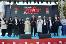 erdogan-15-temmuza-tiyatro-diyenleri-kiyamete-kadar-affetmeyecegiz-Ul7uhpbz.jpg