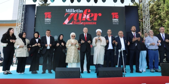 Erdoğan: 15 Temmuz’a tiyatro diyenleri kıyamete kadar affetmeyeceğiz Erdoğan: 15 Temmuz’a tiyatro diyenleri kıyamete kadar affetmeyeceğiz