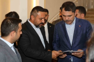 fhgc-baskani-gurturk-bakan-kuruma-toki-talebini-iletti-9aIJWmdV.jpg