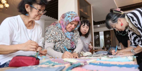 Japonlar, Elazığ’a İğne Oyası Öğrenmek İçin Geldi