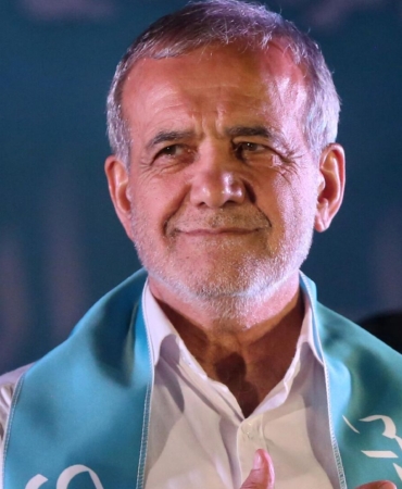 iranin-yeni-cumhurbaskani-turk-kokenli-mesud-pezeskiyan-kimdir-yiHH27Nx.jpg
