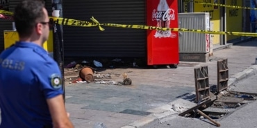 izmirde-2-kisinin-elektrik-akimindan-olmesiyle-ilgili-29-kisi-gozaltina-alindi-VcmJsdy1.jpg