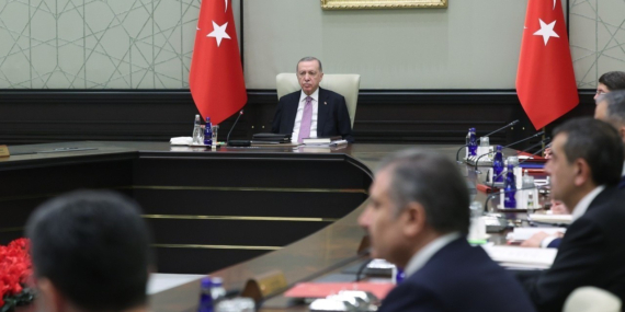 Kabine Değişiklikleri Devam Ediyor: İki Bakan Daha Görevden Alınabilir İddiası Kabine Değişiklikleri Devam Ediyor: İki Bakan Daha Görevden Alınabilir İddiası