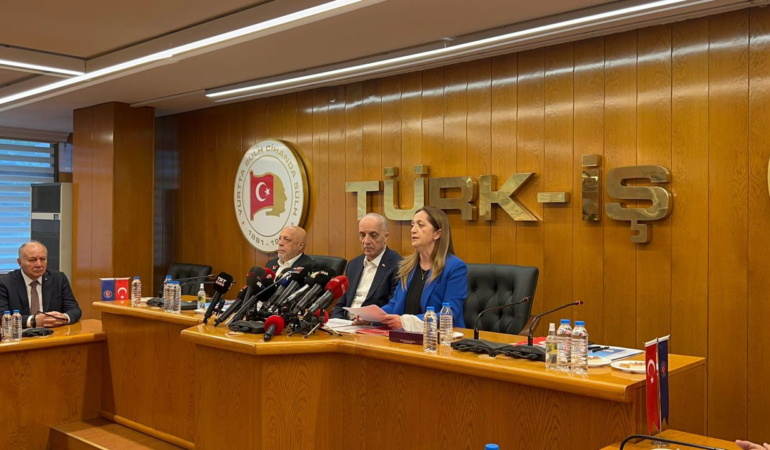 uc-sendikadan-ortak-bildiri-asgari-ucrete-acilen-zam-gelmeli-zSi2Y5n6.jpg