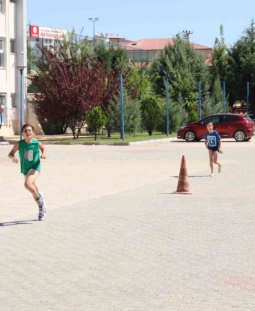 12-bolge-triatlon-sampiyonasi-elazigda-gerceklestirildi-uxrH5jpL.jpg