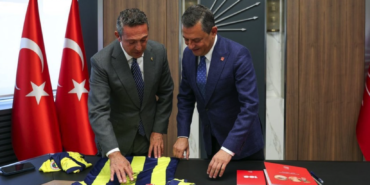 Fenerbahçe Başkanı Ali Koç, CHP Genel Merkezi'nde Özgür Özel ile