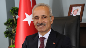 Ulaştırma ve Altyapı Bakanı Abdulkadir Uraloğlu